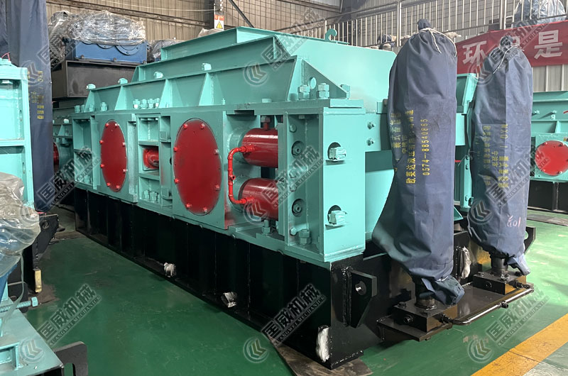 大型液壓對輥制砂機 大型液壓對輥制砂機