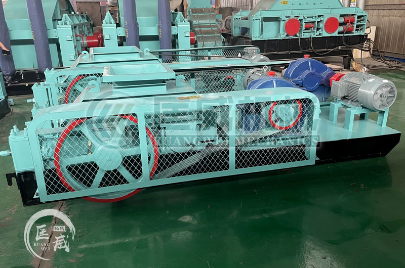 對輥制砂機